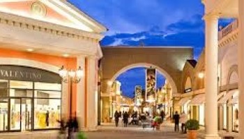 Prato ed Outlet di Barberino del Mugello