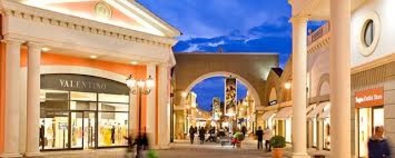 Prato ed Outlet di Barberino del Mugello