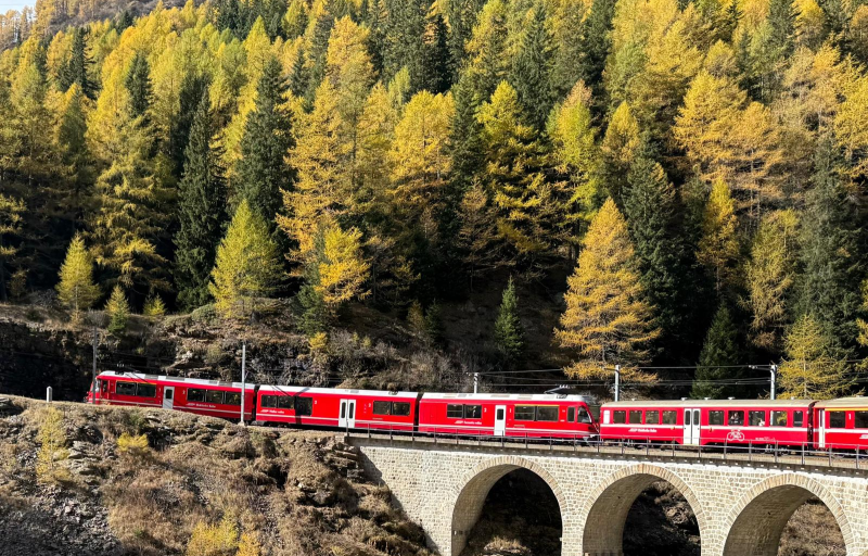 Trenino Rosso del Bernina