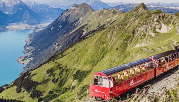 Trenino Rosso del Bernina